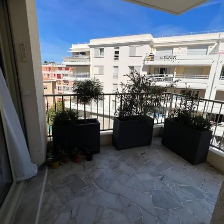 아파트 Juan Les Pins - 4 People - Near The *